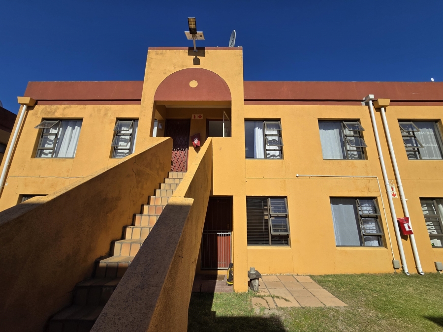 1 Bedroom Property for Sale in Ferndale Western Cape